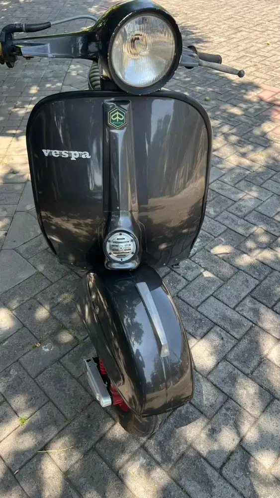 Vespa Sprint Bagol Asli 1975