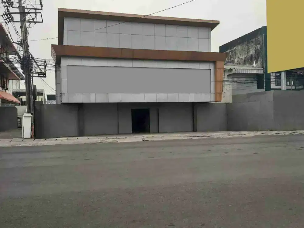 Dijual gedung 2 lantai dilokasi strategis yg sangat ramai dekat PTC  Palembang