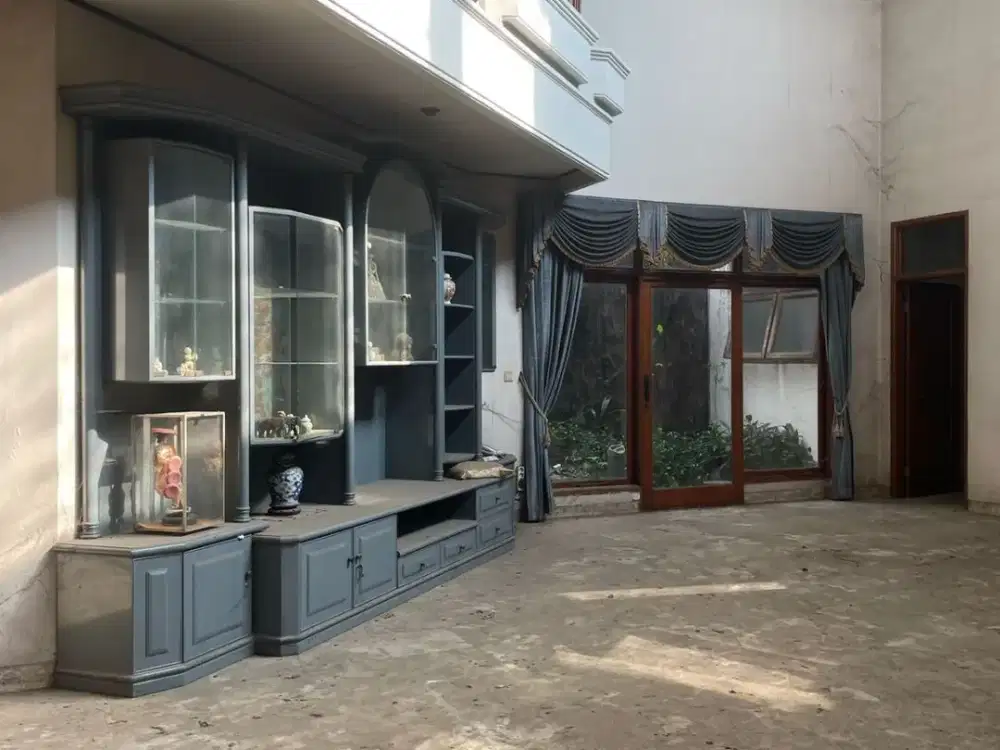 Turun Harga Nego Hitung Tanah Rumah Taman Sakura 2 Lantai Mainroad
