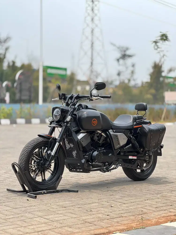 KEEWAY V250 FI 2023 HITAM KM RENDAH PAJAK PANJANG SUPER MULUS