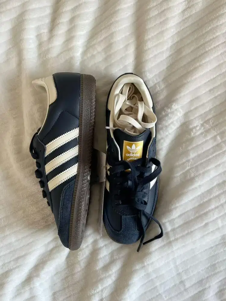 Sepatu Adidas Samba Original Blue Navy UK 45