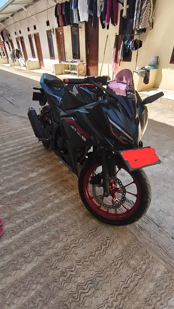 Jual Cepat Honda CBR 150R Tahun 2020