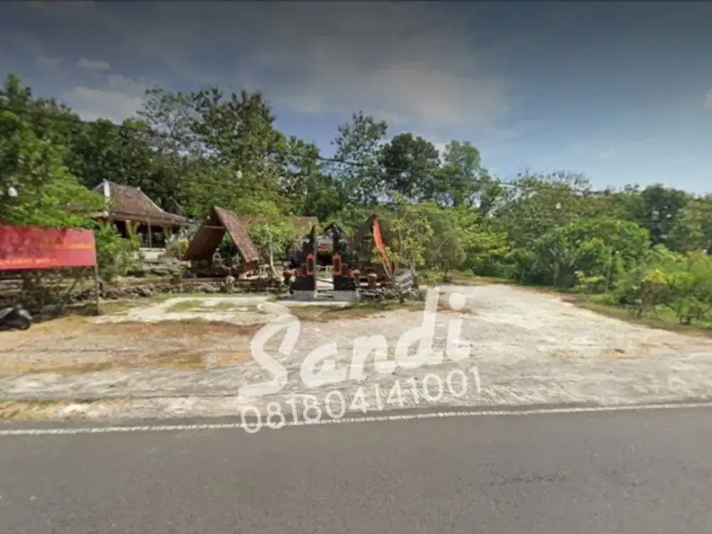 Rumah Makan di Tepi Jalan Raya Gunung Kidul dekat dengan GOA PINDUL