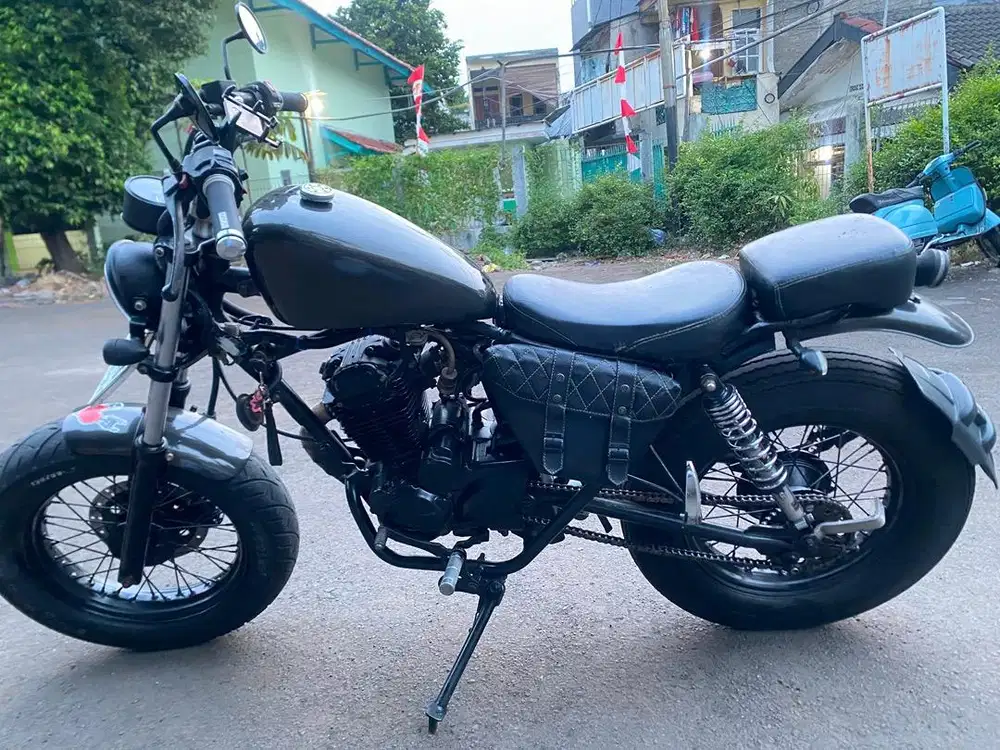 MOTOR CUSTOM BASIC HONDA TIGER