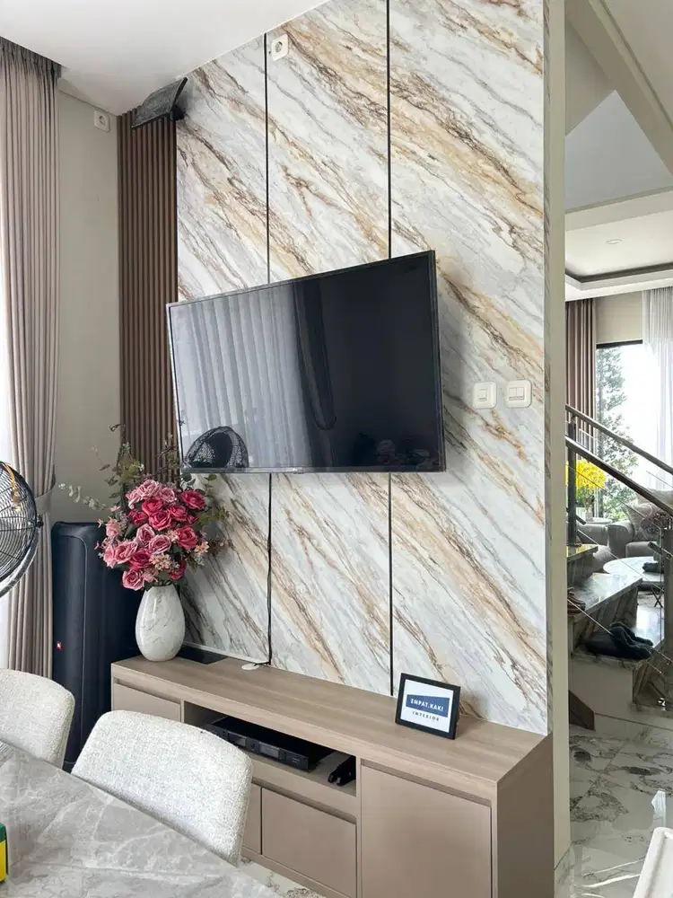 BACKDROP TV MINIMALIS