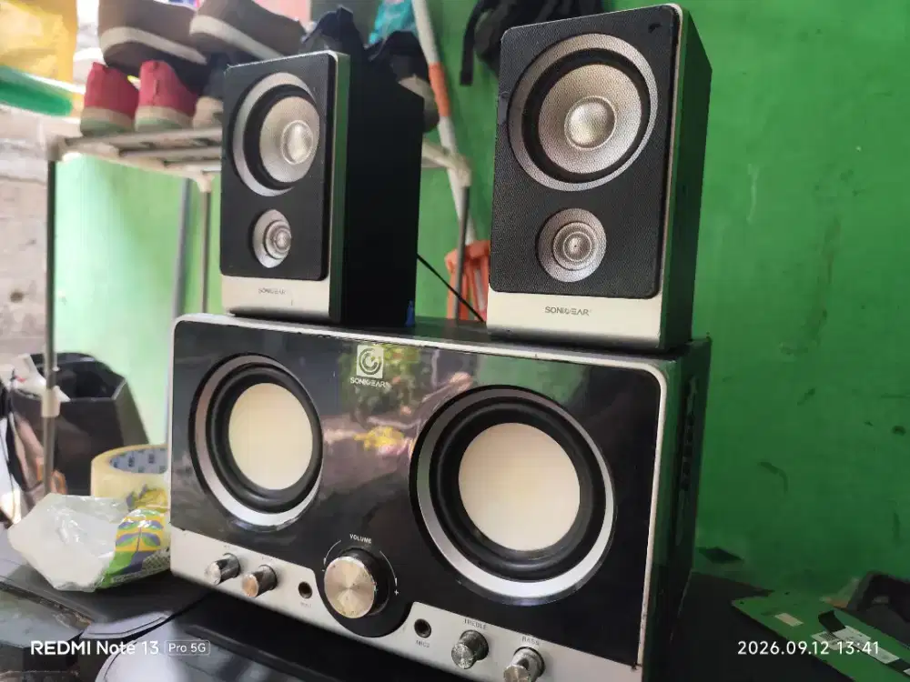 Speaker aktif sonicgear