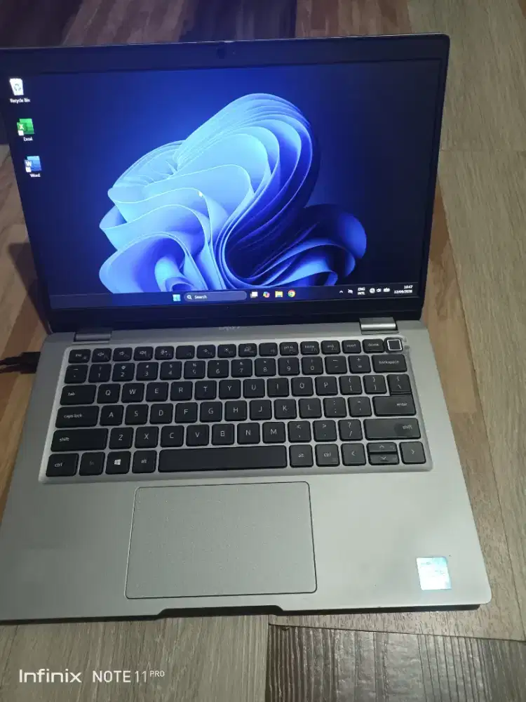 Dell Latitude 5320 i5 Gen 11 RAM 8GB SSD 256GB