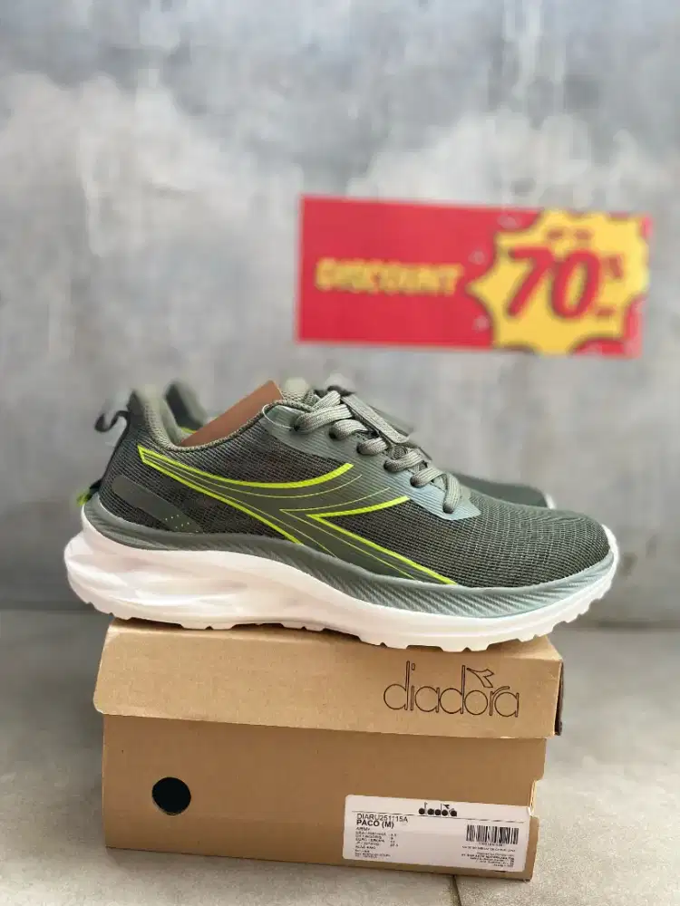 Diadora Paco Mens Import Cina