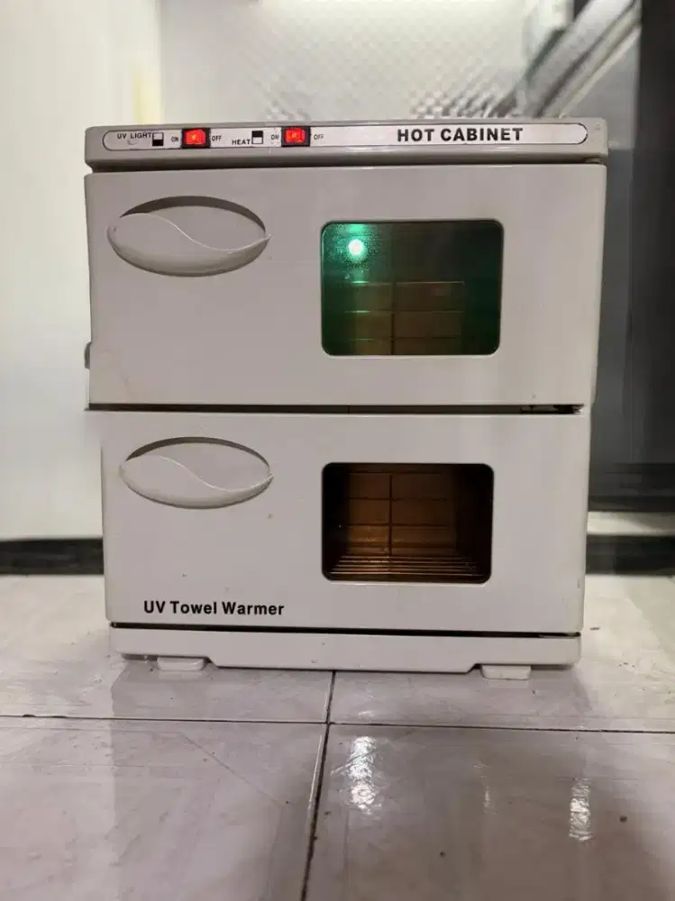 PENGHANGAT HANDUK/ UV LIGHT