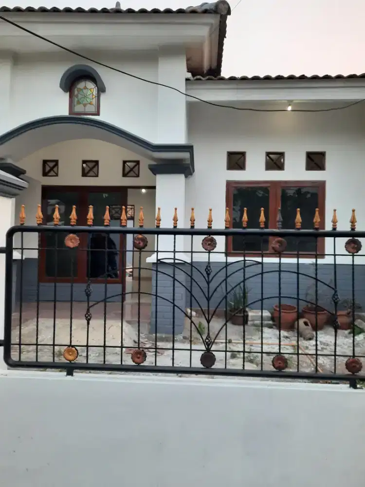 DIJUAL RUMAH SIAP HUNI BARU RENOV DI VILLA NUSA INDAH 3 BOGOR