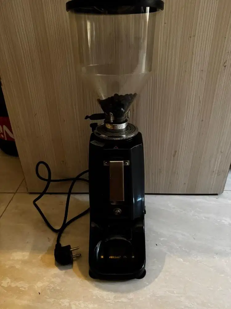 Di jual Grinder kopi dan cup shiller