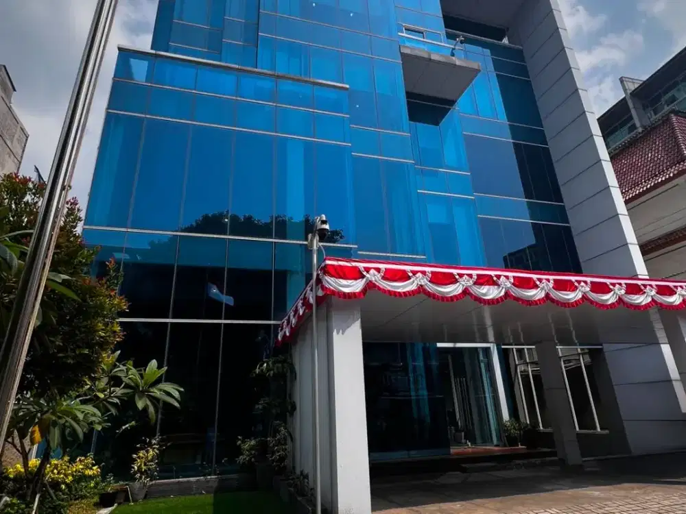 Dijual Gedung Kantor Ring 1 Menteng Uk 1100M2 4 LT + Basement Jakarta Pusat