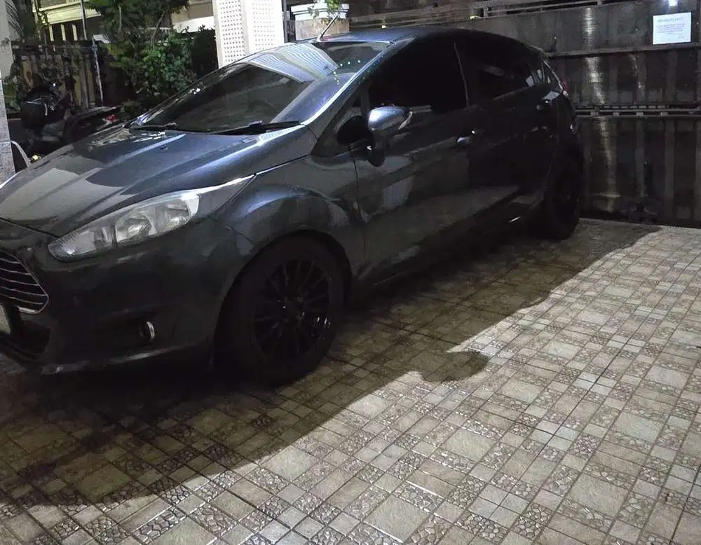 Ford Fiesta 2014 Bensin