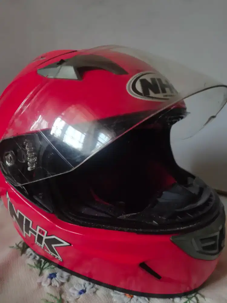 Helm nhk gp1000