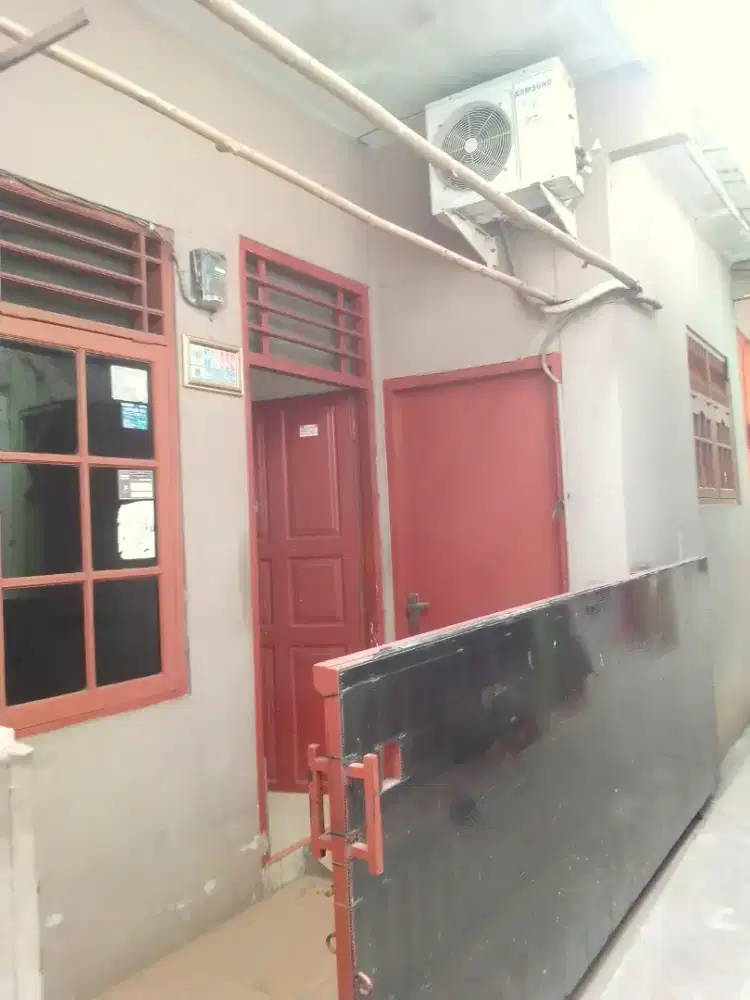 Dikontrakkan rumah