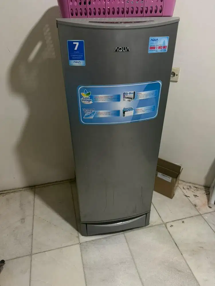 Kulkas aqua 1 pintu