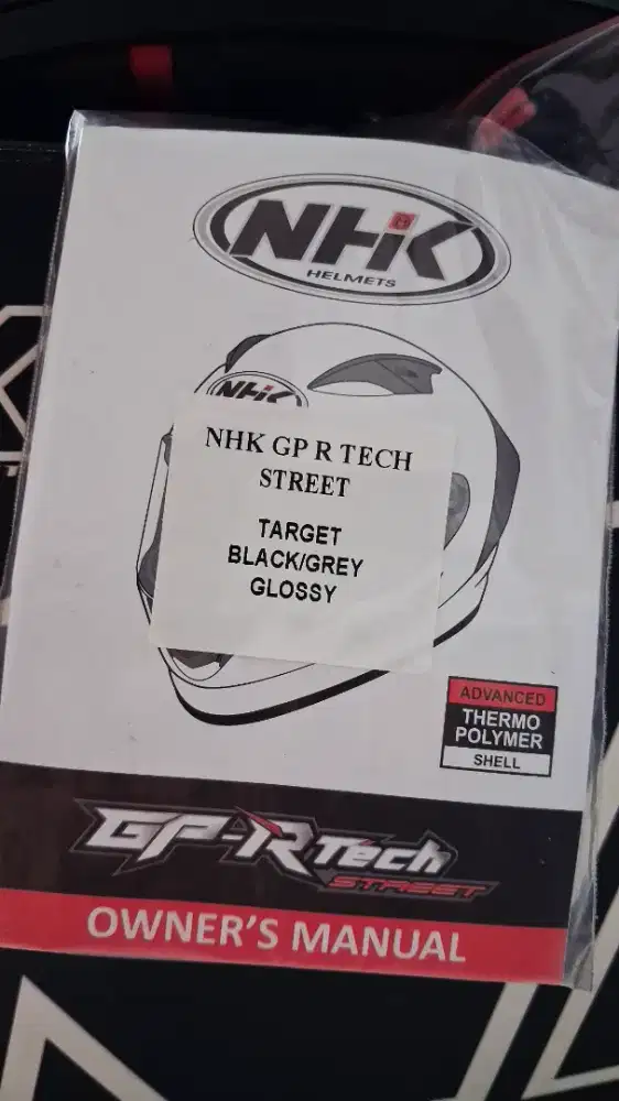 Helm NHK GP R Tech Street Black Grey Motif Target