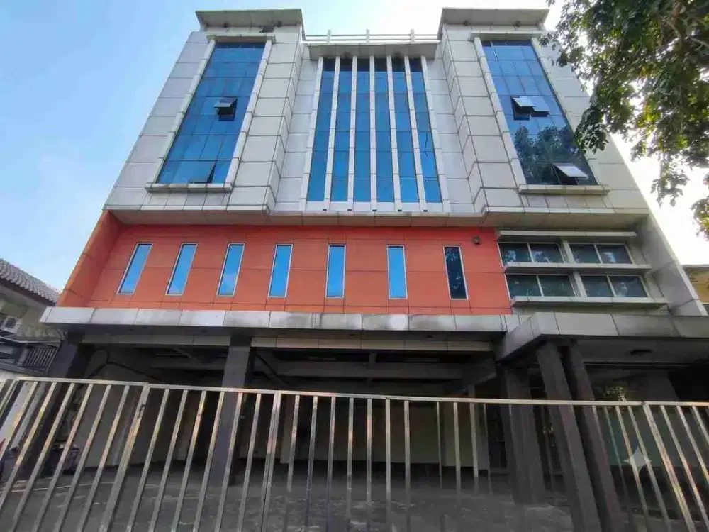 Disewakan Gedung 5 lt Ada Lift Pancoran