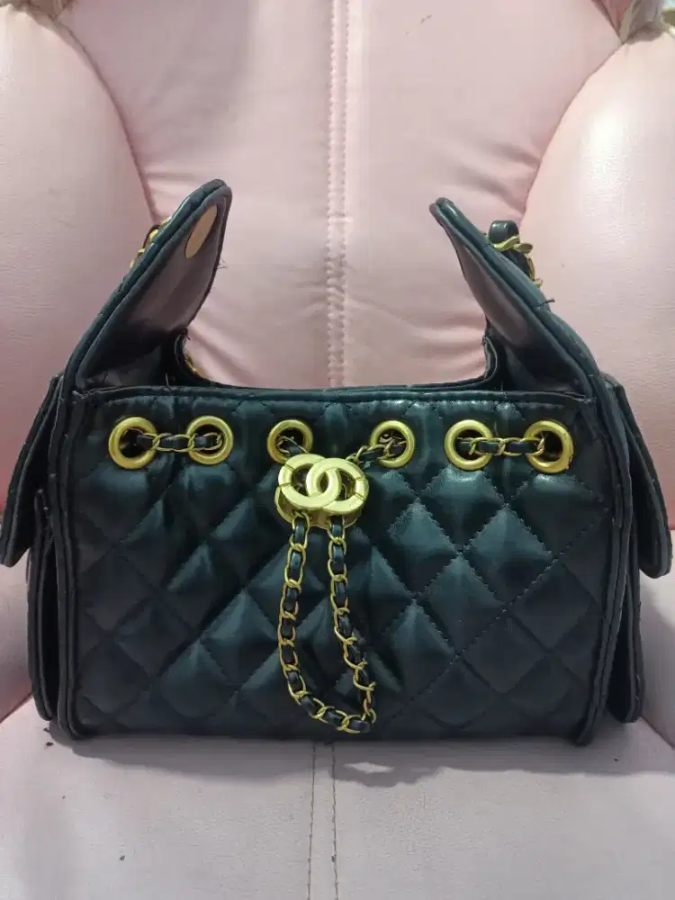 Preloved soulder bag