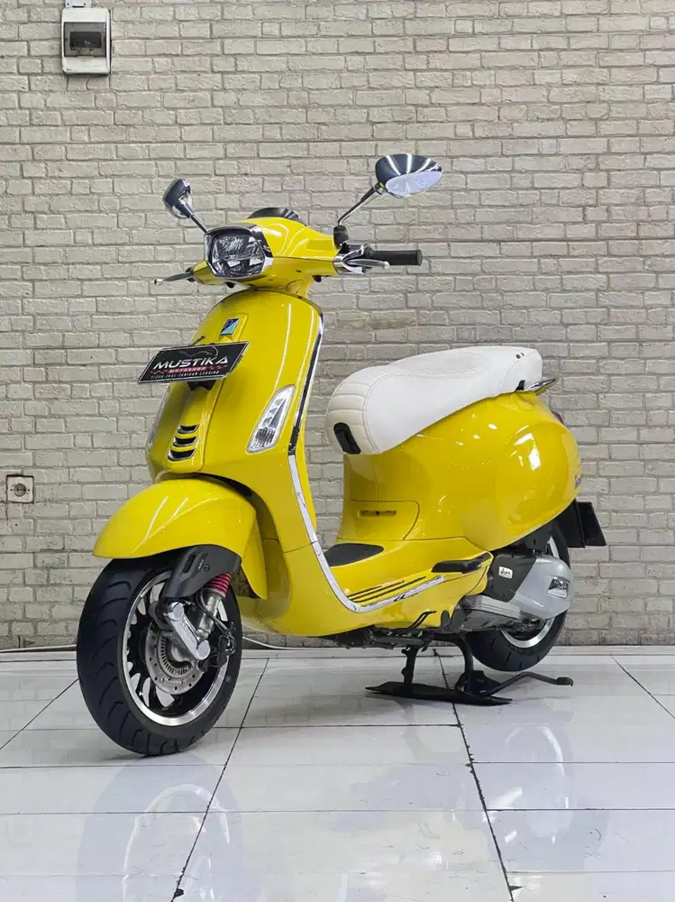 READY‼️ VESPA SPRINT ABS 150 TH 2022 WARNA FAVORIT KUNING~RONY MUSTIKA
