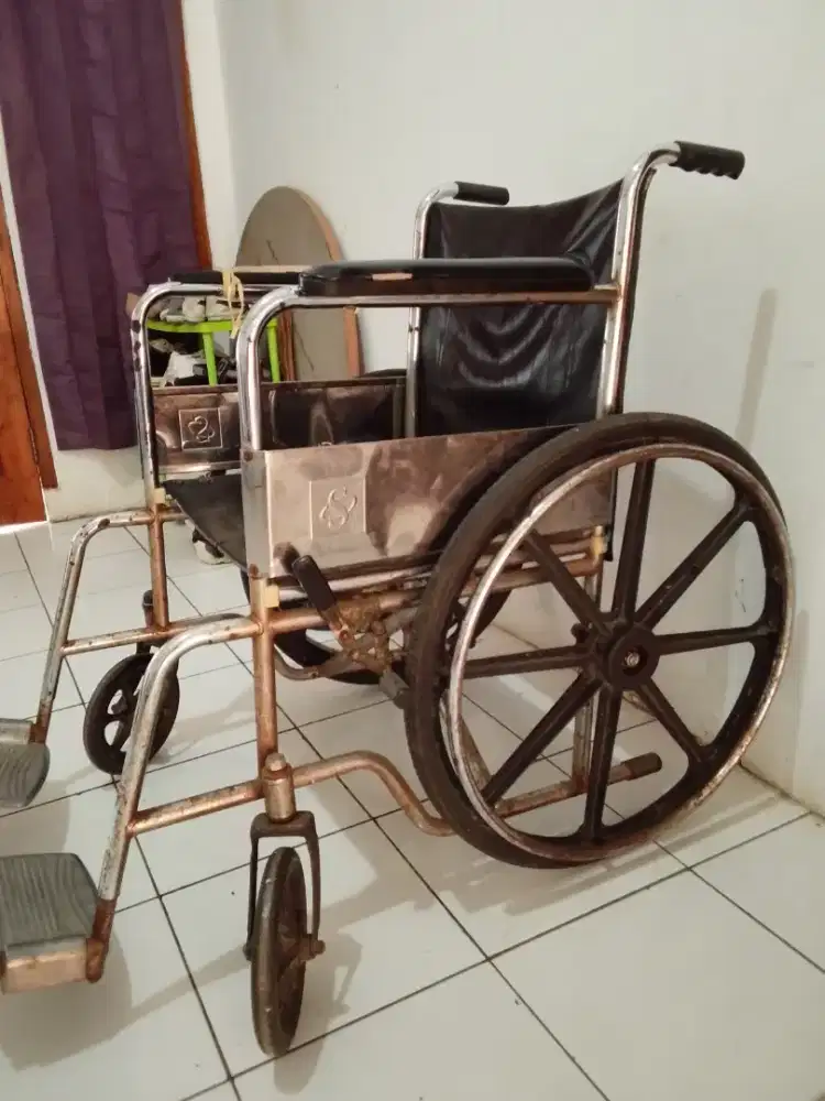 KURSI RODA kondisi baik