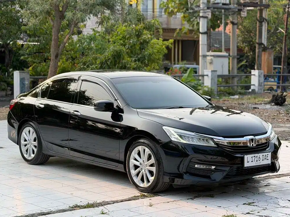 Honda Accord VTI- L AT 2016 Facelift