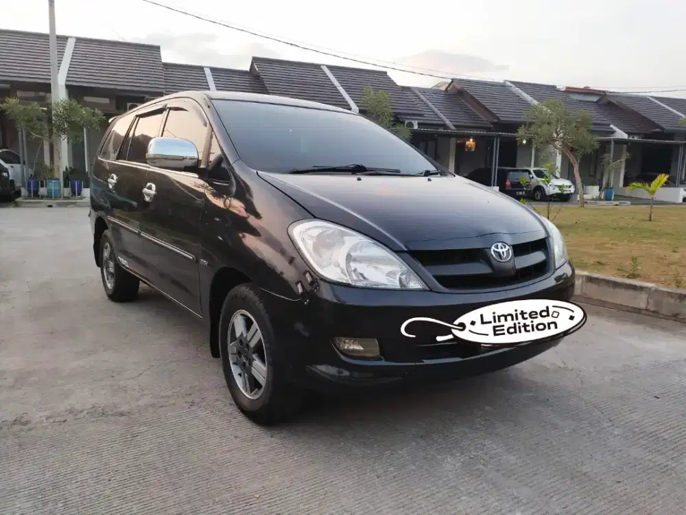 Toyota Innova 2.0 G 2004