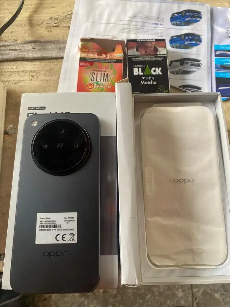 Oppo find x8 16/512