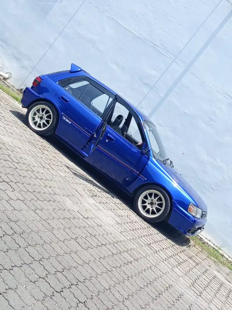 Starlet 1.3 SEG 1995