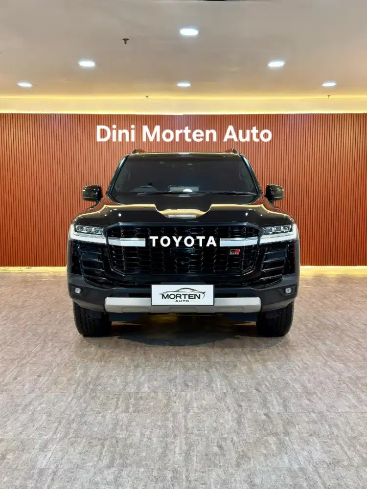 (KM 11rb) Toyota Land Cruiser 300 GR Sport At 2023