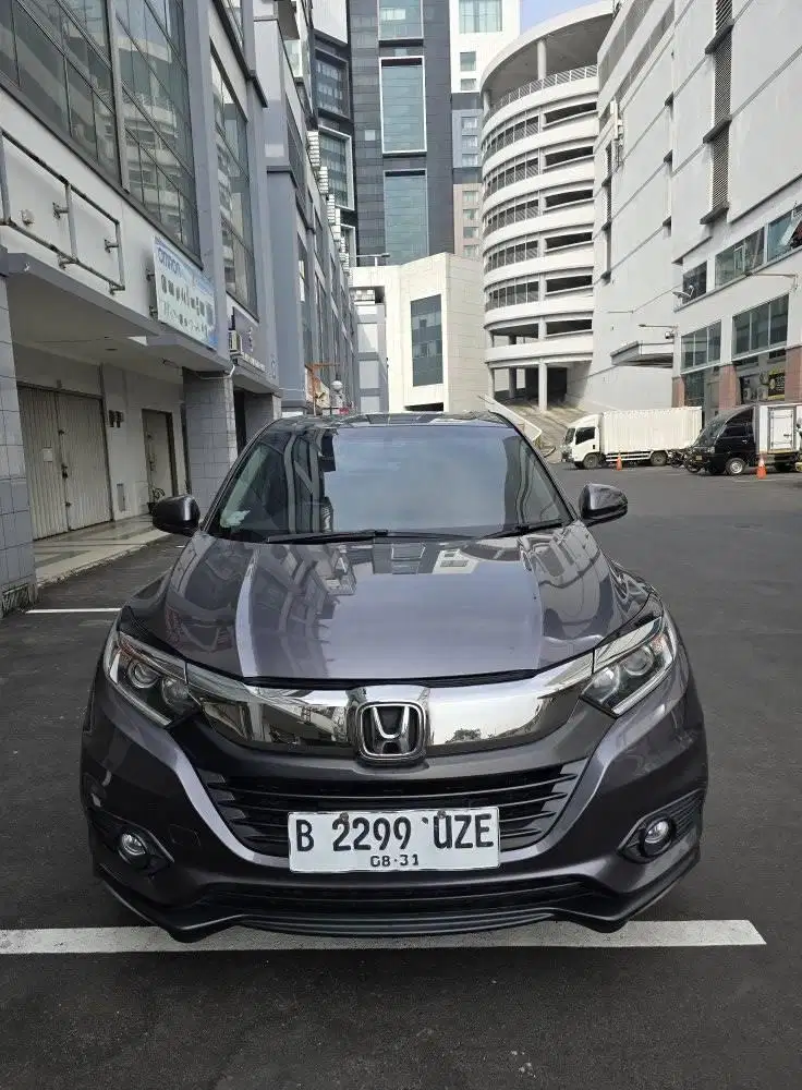 hrv e cvt 2021, km 60rb , tgn pertama