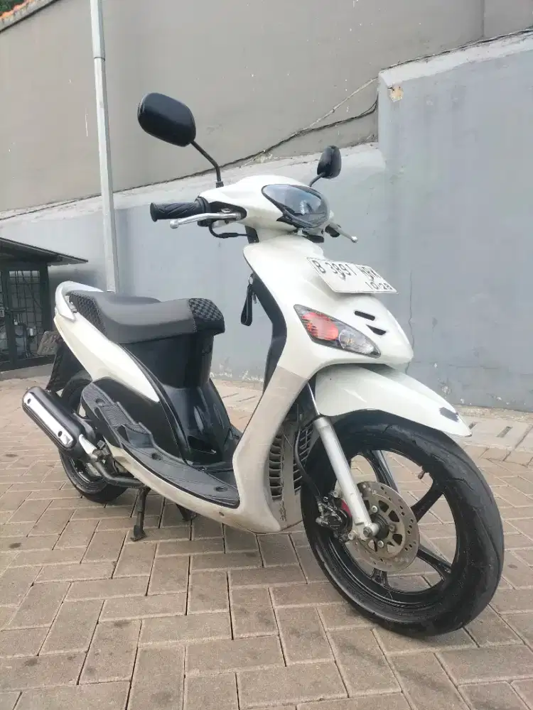 MIO 2009 UPDRADE SPORTY