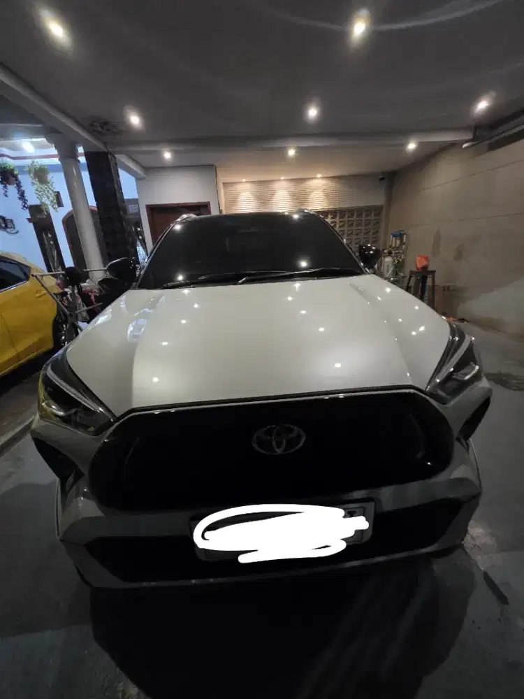 TOYOTA YARIS CROSS GR HYBRID 2024 – PEARL WHITE | TWO TONE