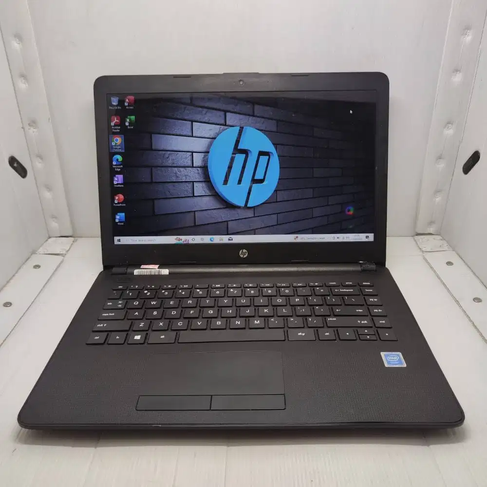 LAPTOP SEKOLAH HP 14S BS745TU N3060 4/128 SSD 14 INCH NO MINUS SIAP PA