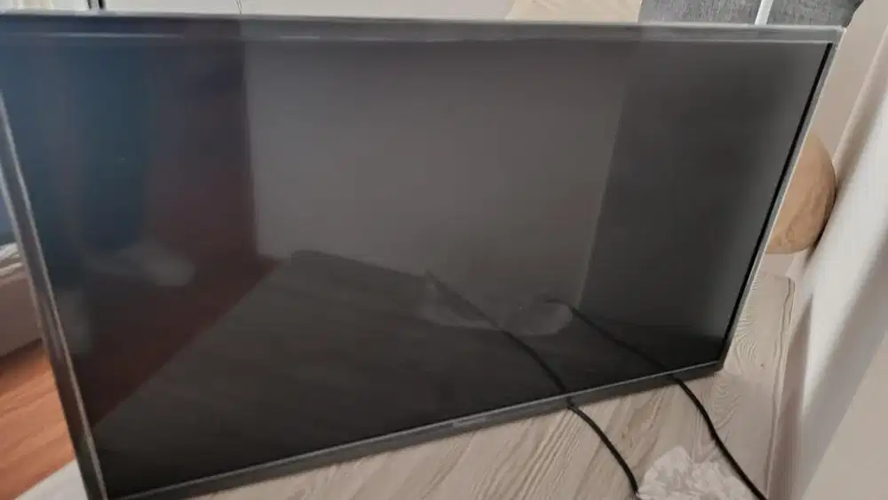 Tv panasonic 37 inchi