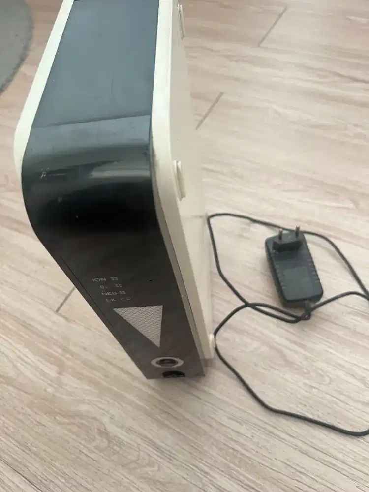 Oxygen concentrator