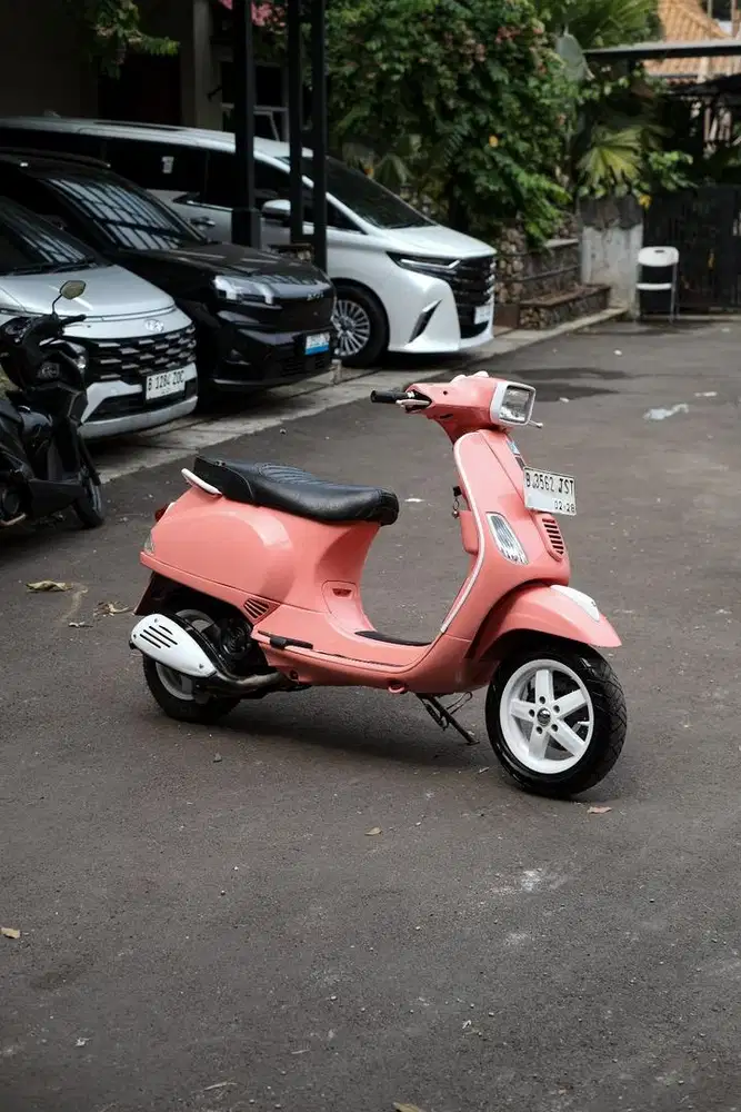 VESPA S 150 2VIE 2012 PINKY