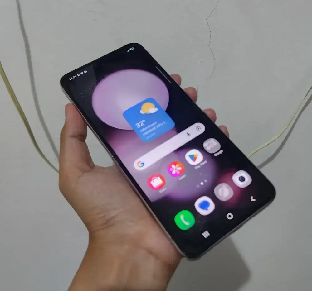 Samsung Galaxy Z flip 5 Ex resmi sein 8/512 gb No minus Fullset