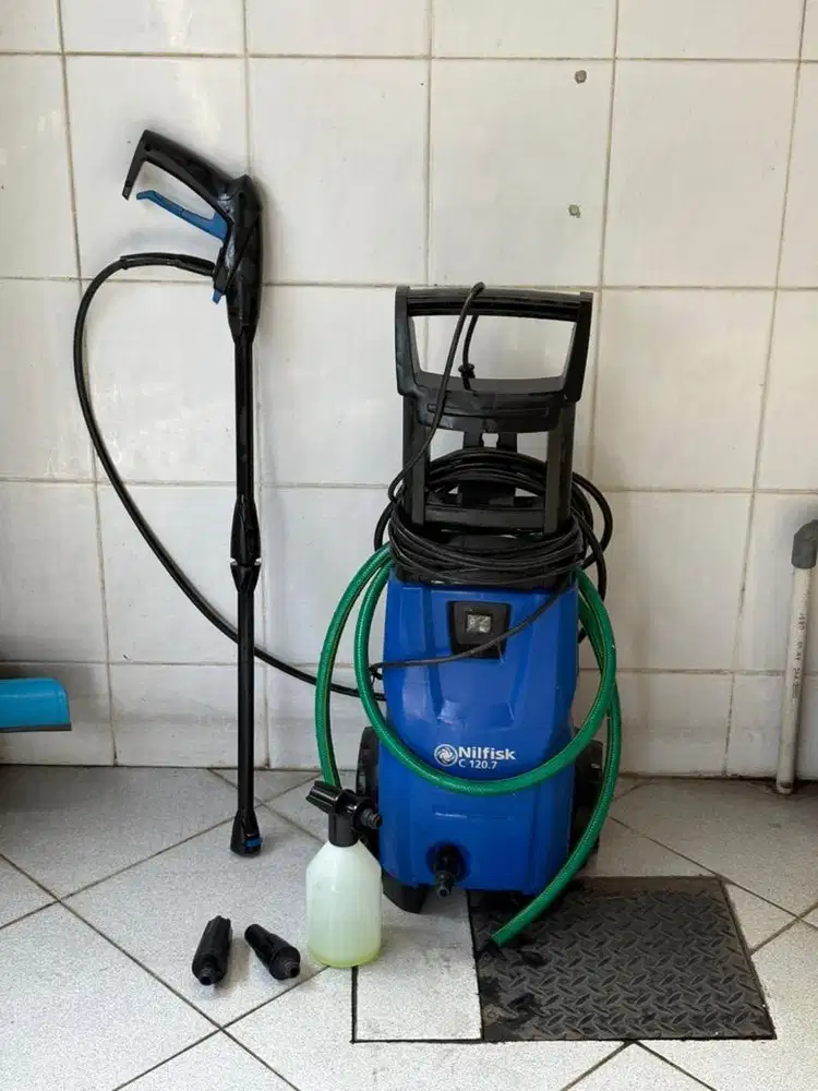Nilfisk pressure washer