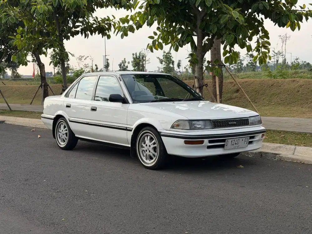Toyota Corolla Twincam '91, AE92