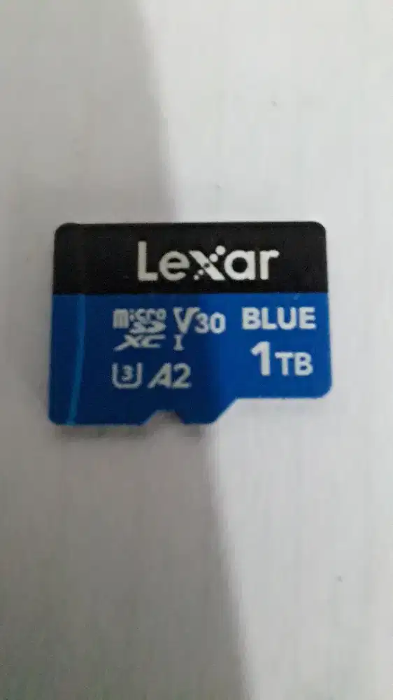 Micro SD lexar blue 1 Tb. Plus adaptor