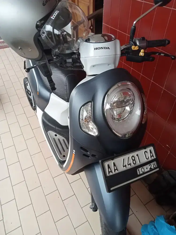 DIJUAL HONDA SCOOPY TAHUN 2023 TANGAN PERTAMA