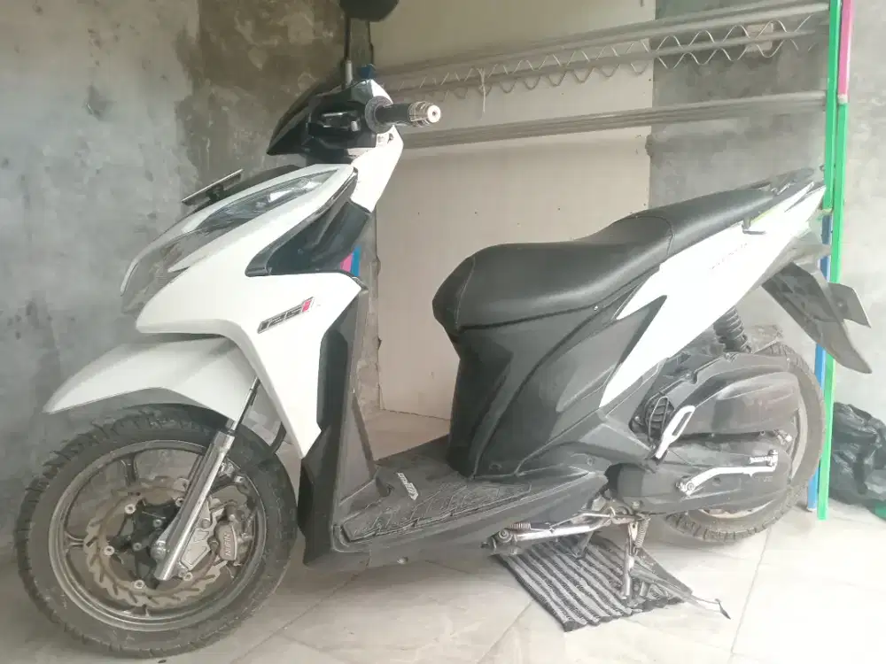 Vario 125  kzr 2015