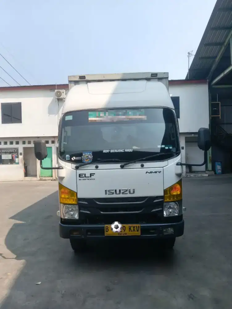 ISUZU NMR 81 LONG BOX 23 KUBIK / 6 BAN