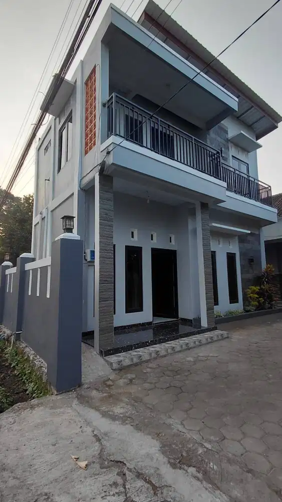 KONTRAKANADIVAA