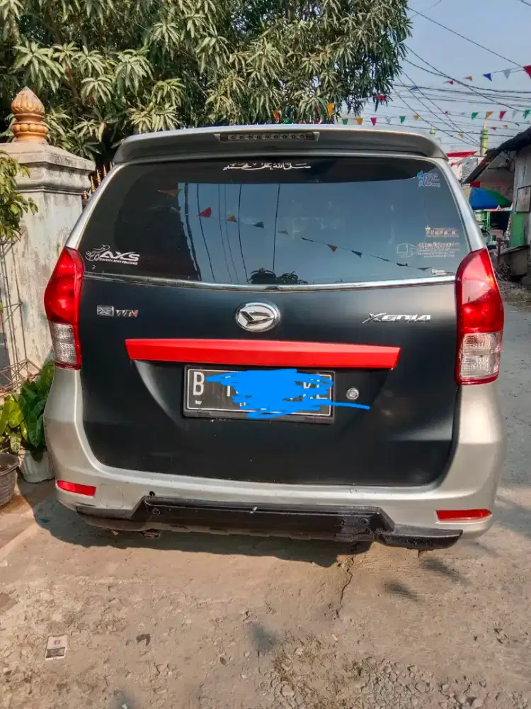 Dijual mobil Xenia THN 2013 , nego