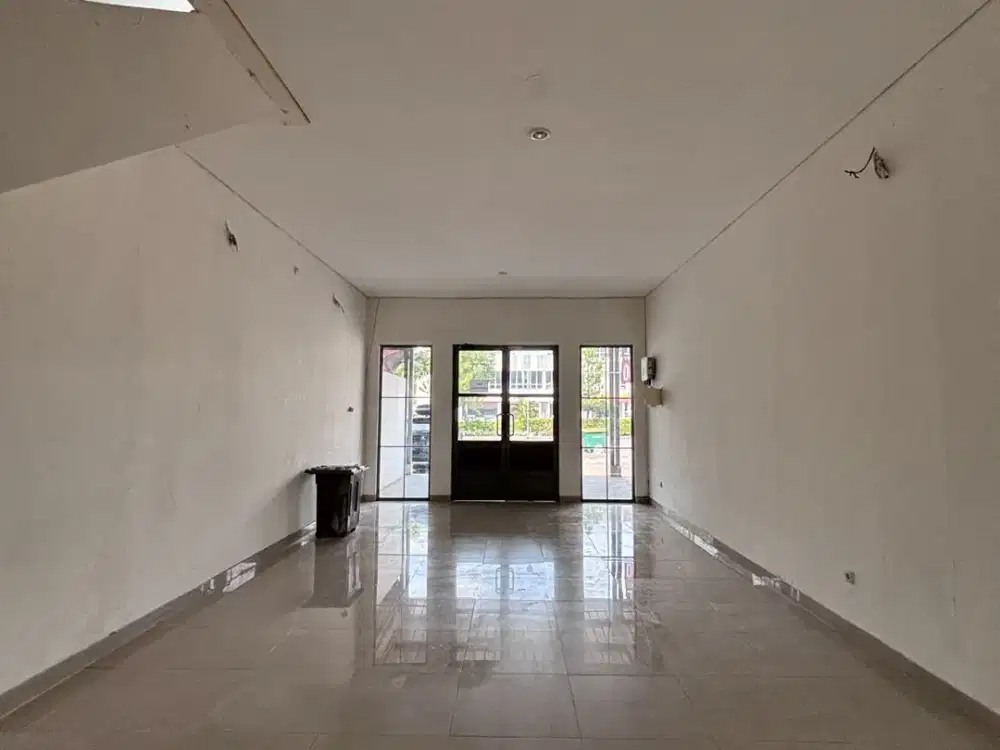 RUKO MAGGIORE SQUARE GADING SERPONG hadap jalan besar