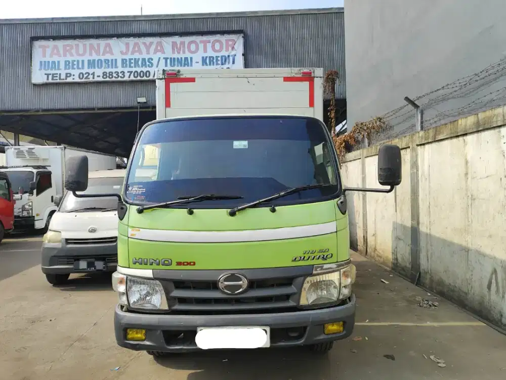 Hino Dutro 4 Roda Box Jumbo Tahun 2014 Power stering