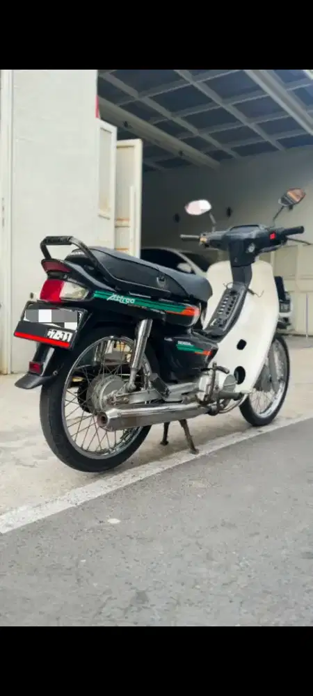Astrea Grand 97 Bekas