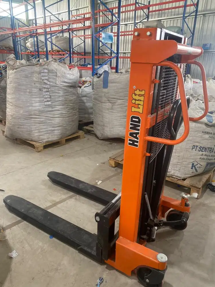 Jual Hand Stacker Manual Tinggi 2 Meter Bekas
